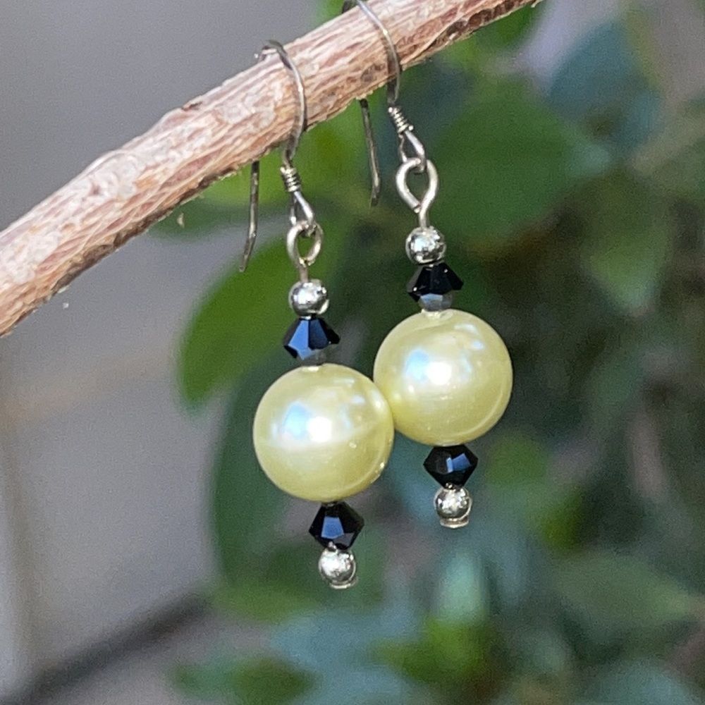 Artisan Sterling Silver Pearl & Swarovski Crystal Pierced Earrings NEW